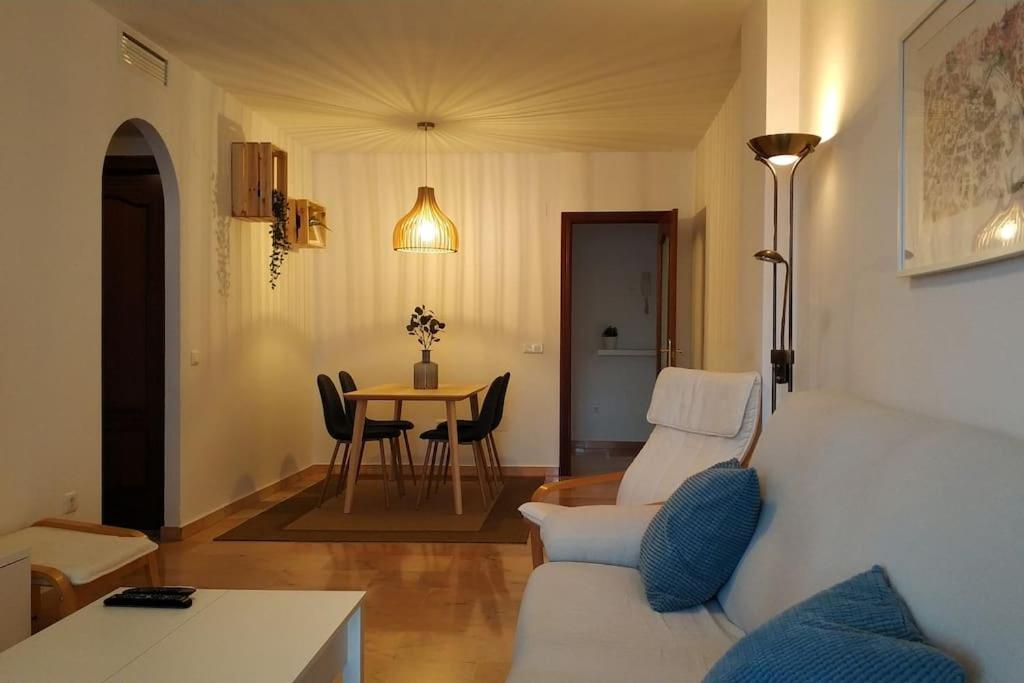 Chill Out Place For 4 In Benalmadena Pueblo Bagian luar foto