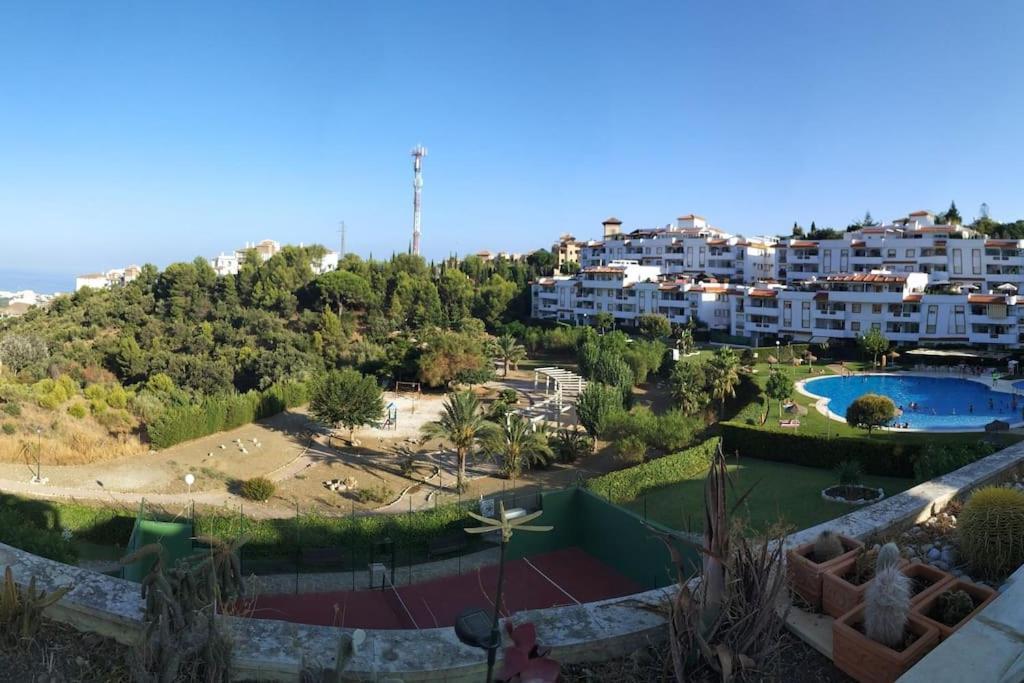 Chill Out Place For 4 In Benalmadena Pueblo Bagian luar foto
