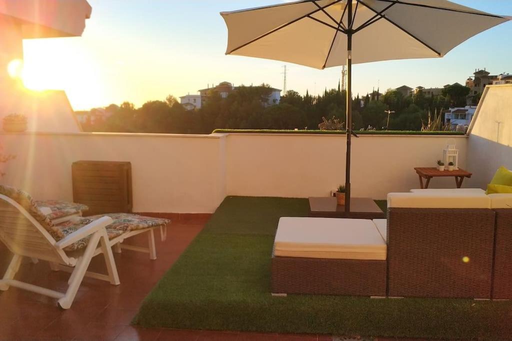 Chill Out Place For 4 In Benalmadena Pueblo Bagian luar foto